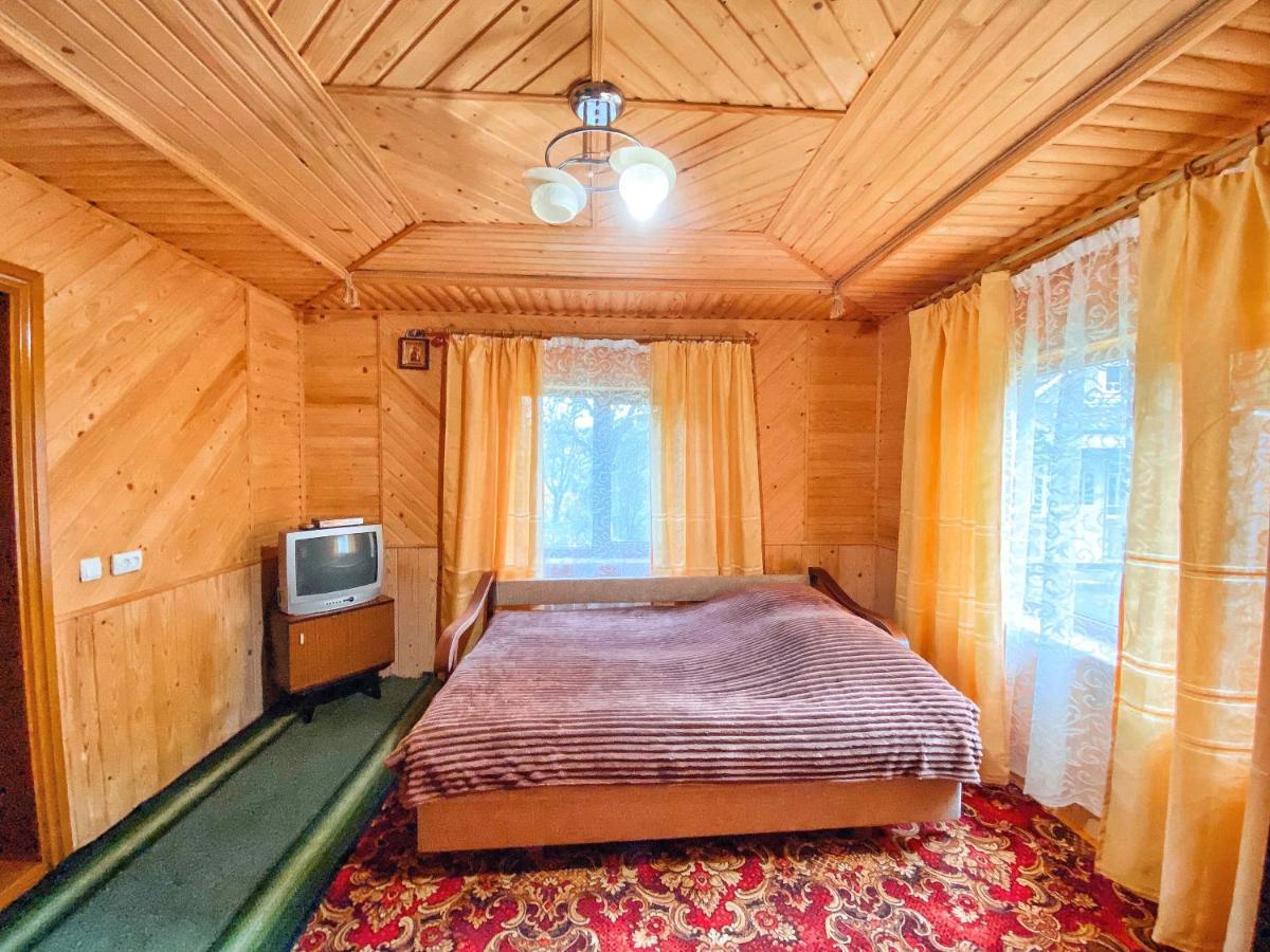 Hotel Вершина Карпат Krasnik Exteriér fotografie